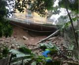 鳳山新村道路滑坡?lián)岆U(xiǎn)紀(jì)實(shí)