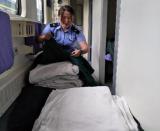 ���\���£���������˜����I