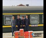  �y������