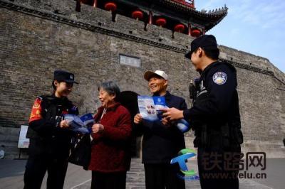 寒冬暖暖潤古城