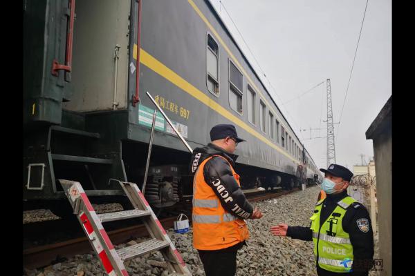 ������܇�M�v �F·���o��