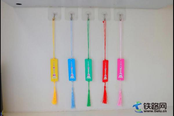 吉林“進滬”列車提速 五彩服務牌提質升級