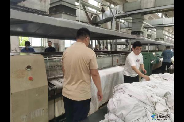 暑運洗滌忙不停 各部門全都來幫班