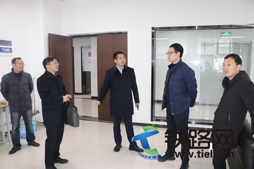 陜鐵院后勤保障與安全保衛(wèi)處聯(lián)合學(xué)校職能部門開展寒