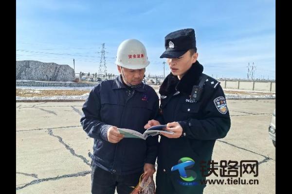 ����܇վ�ɳ����ϻ��¿h����ί�������������ؾ����F�S�_չ���ư�ȫ�������