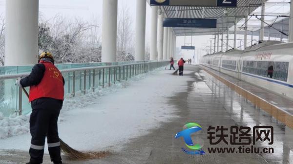 �w�l·�ϵ���Ĩ��־Ը�t��