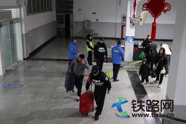 ���F����ȫ���o(h��)���ÿ�ƽ������