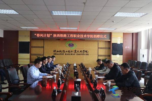 ���ʡ���A����Ȇ�λ����FԺ�_չ�t�����Y��ٛ��