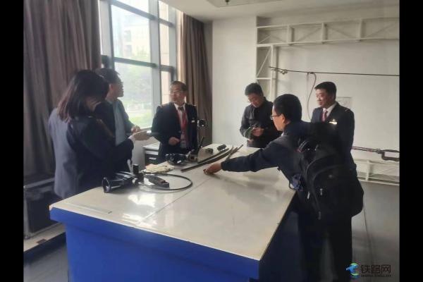 ��FԺ���F���̌WԺ����h�����F·�I����Ӗ���κ�