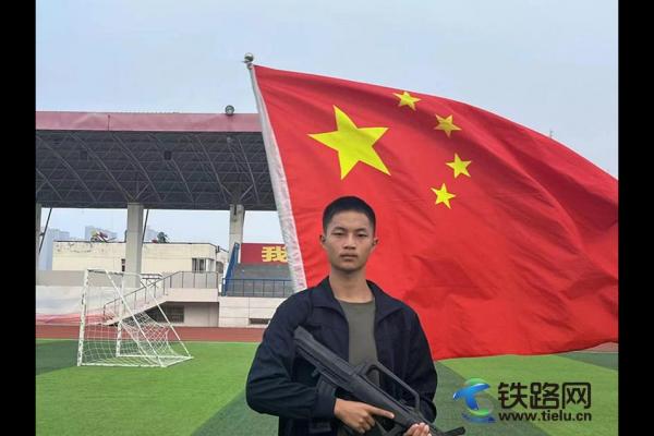 陜鐵院護(hù)校隊(duì)開展系列活動(dòng)慶祝新中國(guó)成立75周年