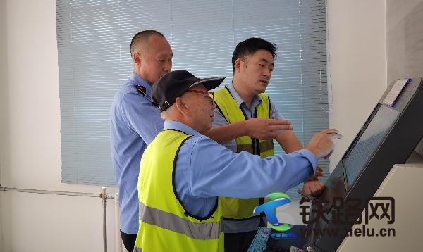 “調(diào)圖”進(jìn)行時(shí) 盯緊變化風(fēng)險(xiǎn)點(diǎn)